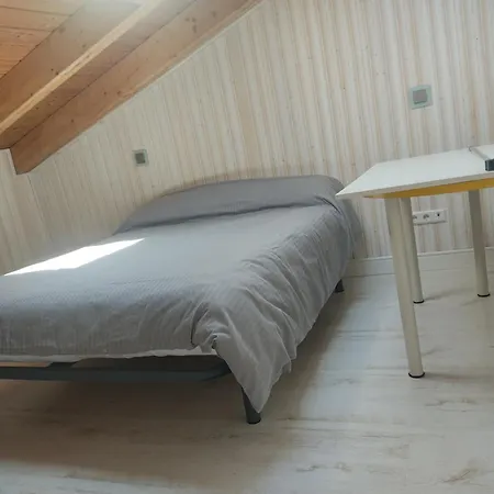 Abuhardillado En Centro Historico Daire Burgo