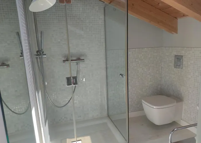 Lägenhet Abuhardillado En Centro Historico Burgo